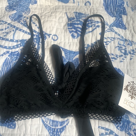 NWT BECCA CAPTURE LACE CROCHET BRALETTE BIKINI TOP (BLACK) - Picture 6 of 16